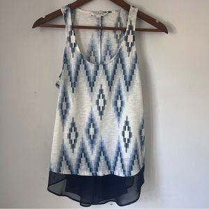 Charming Charlie Asymmetrical Blue and White Graphic Tank Small